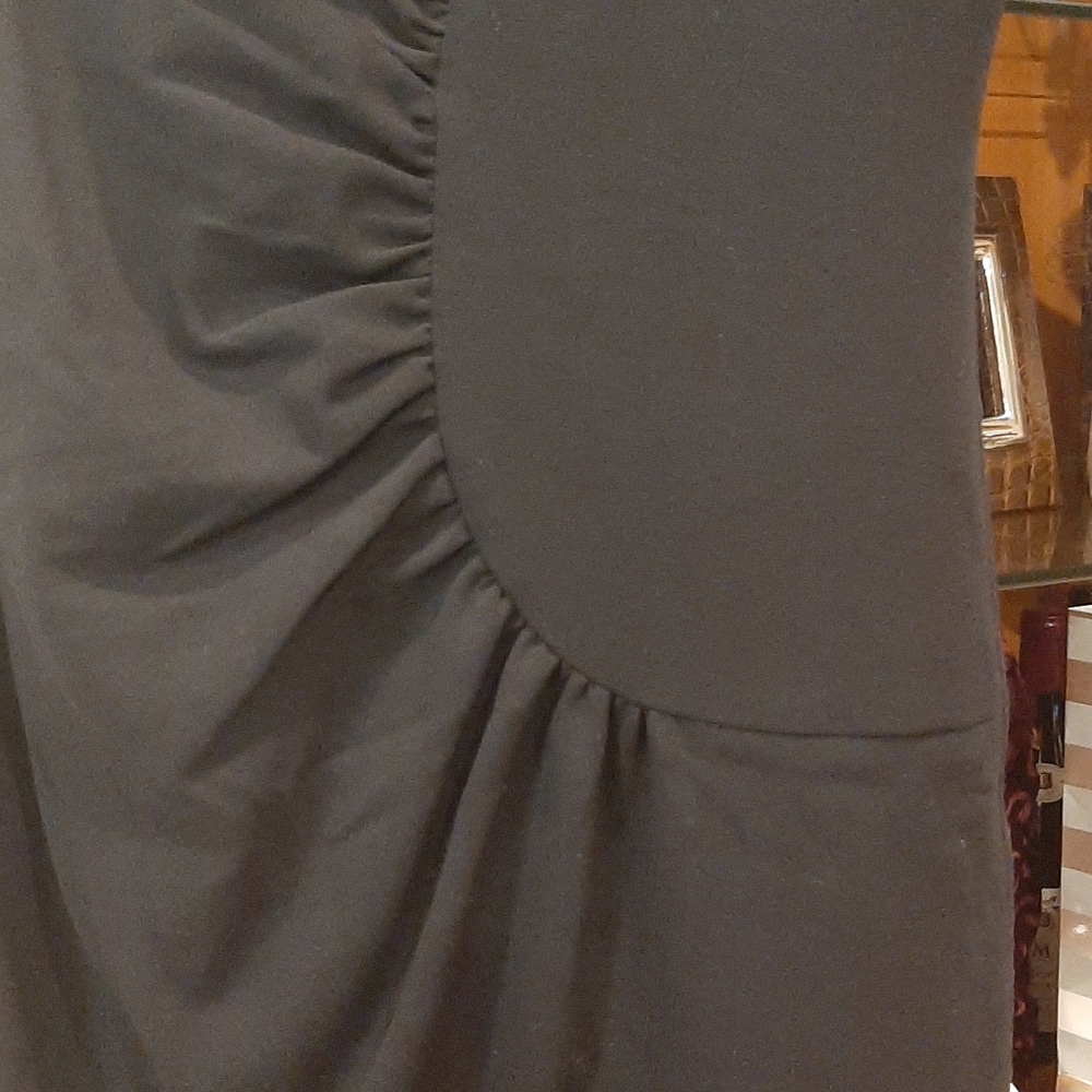 Dress - Picture 3 of 5